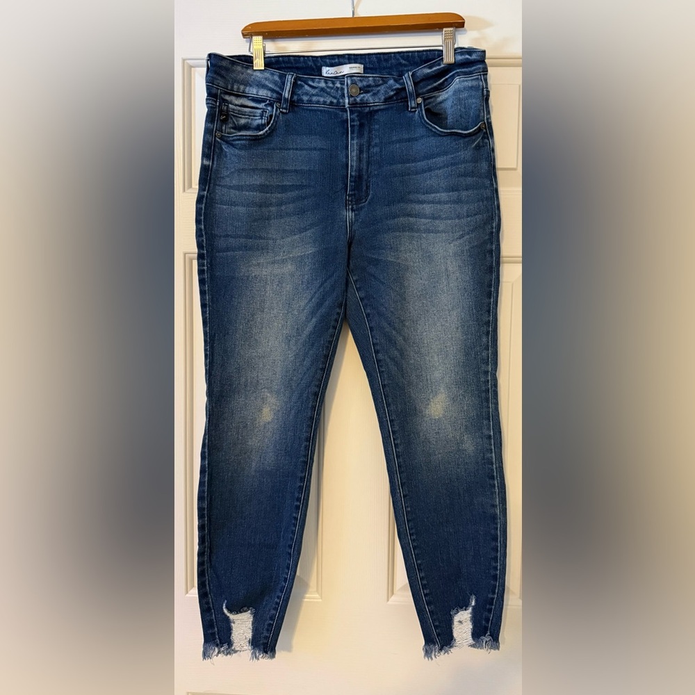 KanCan Dark Blue Ankle Jeans
